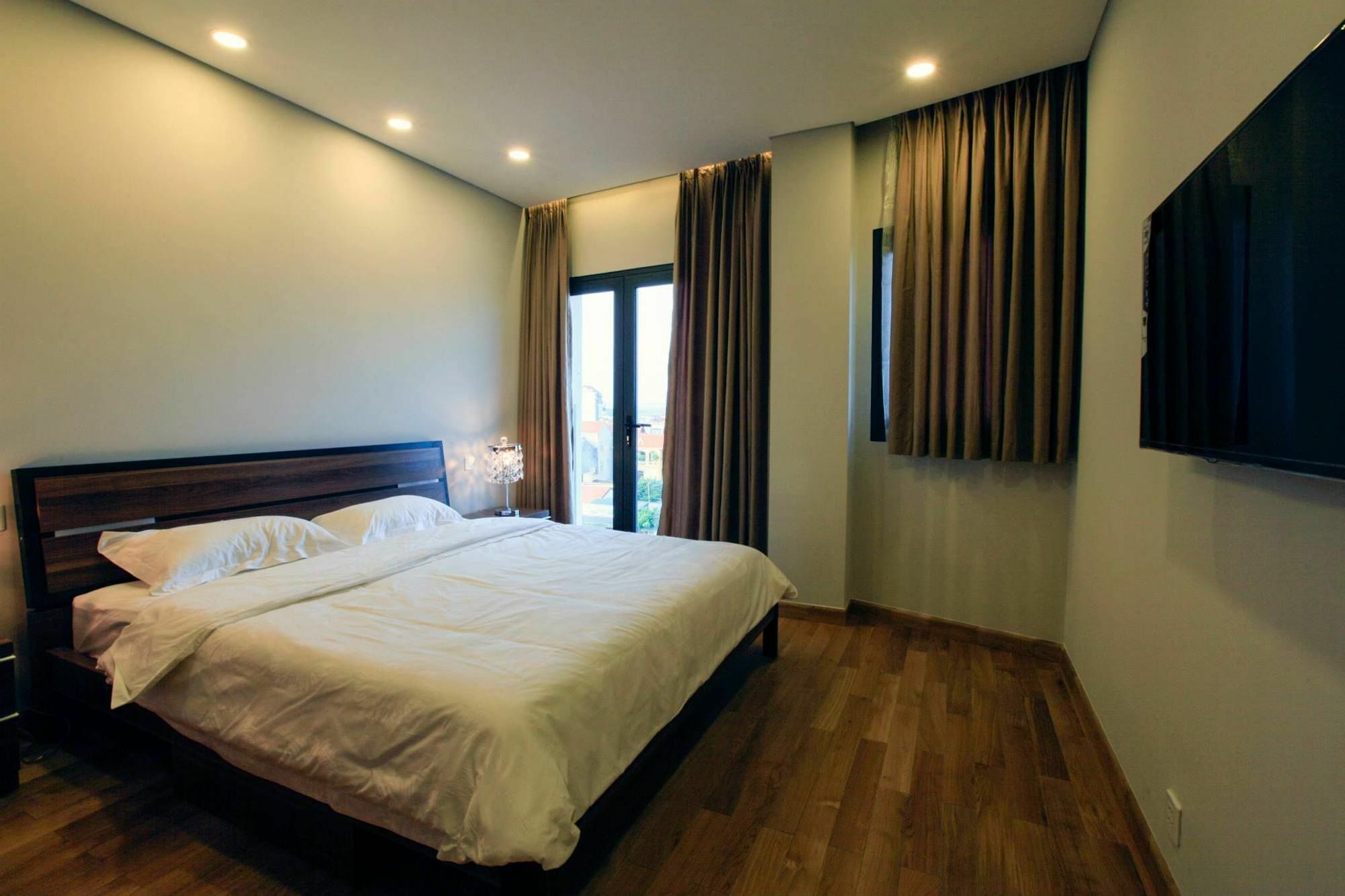 Hc Service Apartment Ханой Екстериор снимка